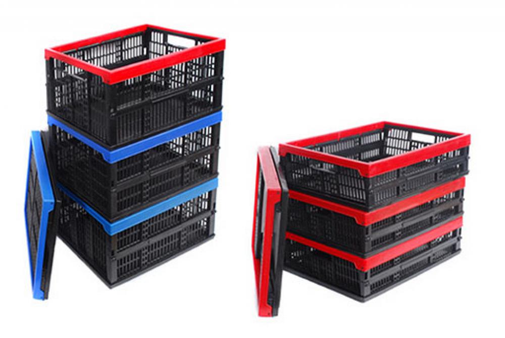 Пластмасові складні ящики.