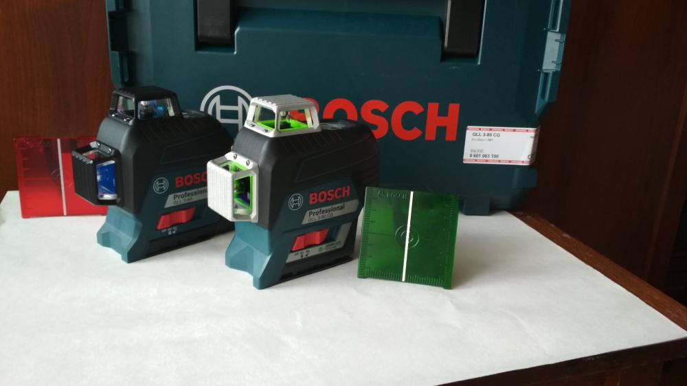 Лазерный уровень BOSCH GLL 3-80 CG Professional.