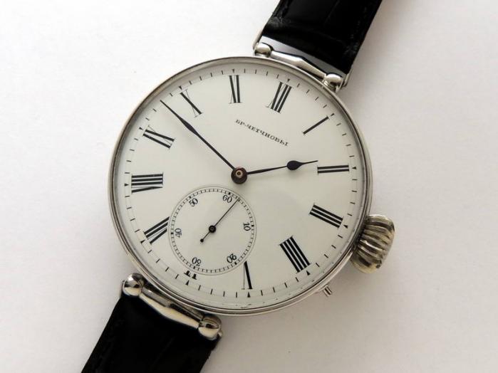 Куплю антикварные часы: напольные, настольные, наручные, настенные.