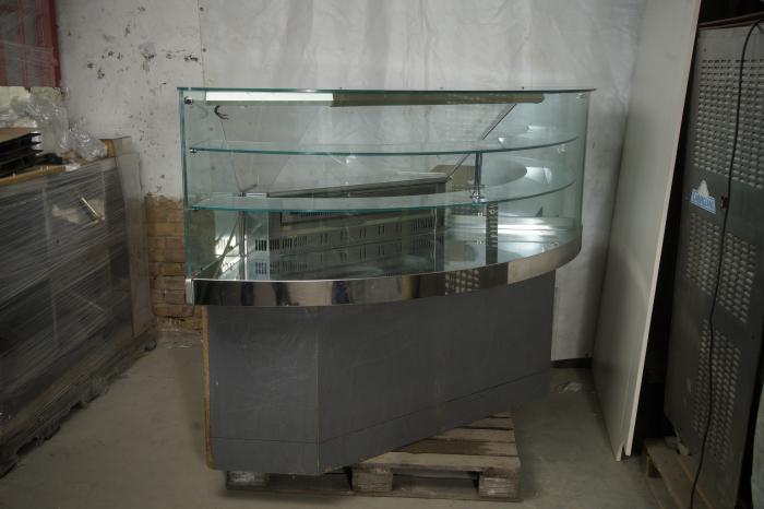 Витрина Кондитерская Полукруг б\у.