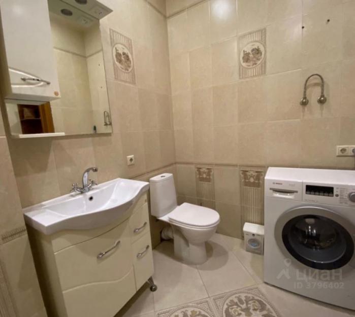 Продается 1-ком квартира в доме комфорт-класса. Сочи.