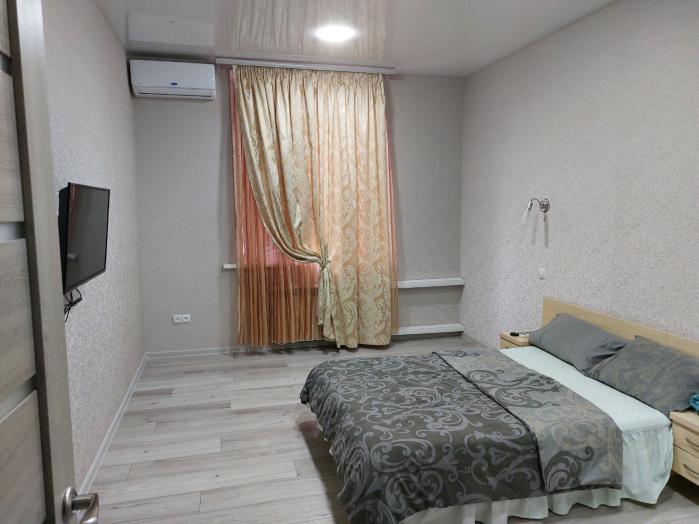 Сдам посуточно и почасово квартиры и дома в Запорожье.