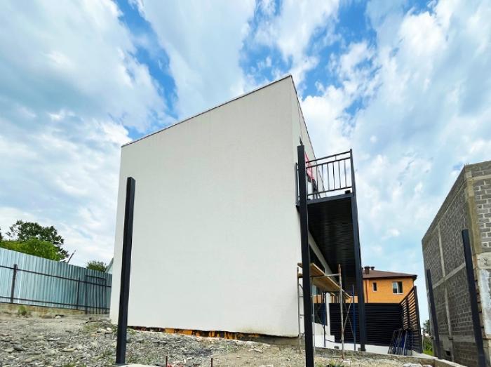 Дом 82,2 м2 на участке 4 сот.