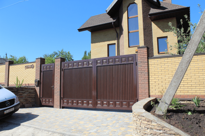 Производство и установка ворот, заборов, автоматики, ролет, лестниц