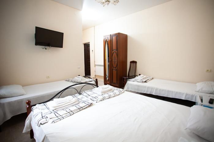 Отдых в Абхазии. Отель "Анна Сария"