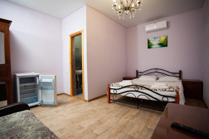 Отдых в Абхазии. Отель "Анна Сария"