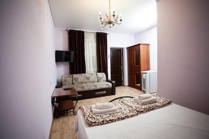 Отдых в Абхазии. Отель "Анна Сария"