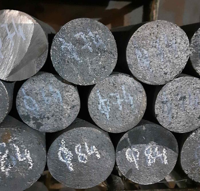 Чавунні кола різних розмірів, а наявності та на замовлення