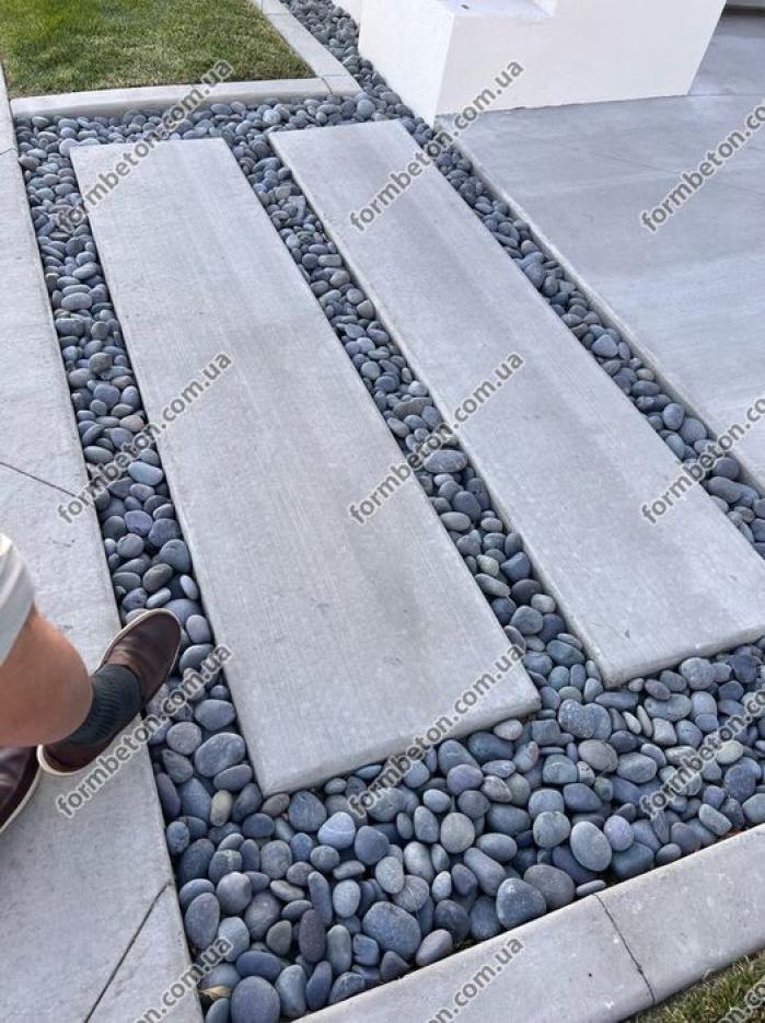 Форми для бетонної садової доріжки 121х33 см
