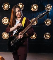 Уроки игры на гитаре