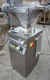 Б/у шприц вакуумный роторный Frey Konti 100 с перекрутчиком