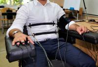 Проверки на определение лжи с помощью детектора лжи