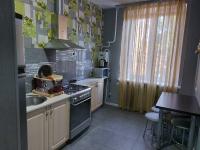 Сдам посуточно и почасово квартиры и дома в Запорожье.