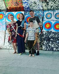 Стрельба из лука - подарочный сертификат. Лучный тир - подарочный сертификат.