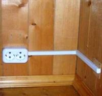 Монтаж додаткових розеток із зовнішньою проводкою