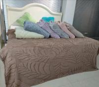 Рушники та пледи в асортименті